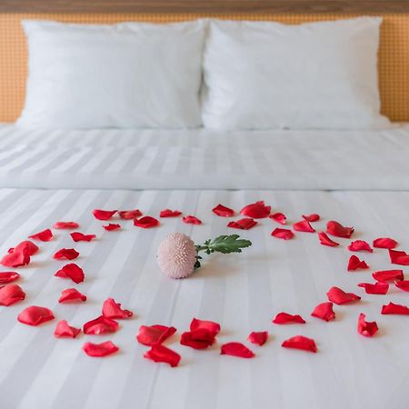 De V'Charm Hotel Dong Tac Bagian luar foto
