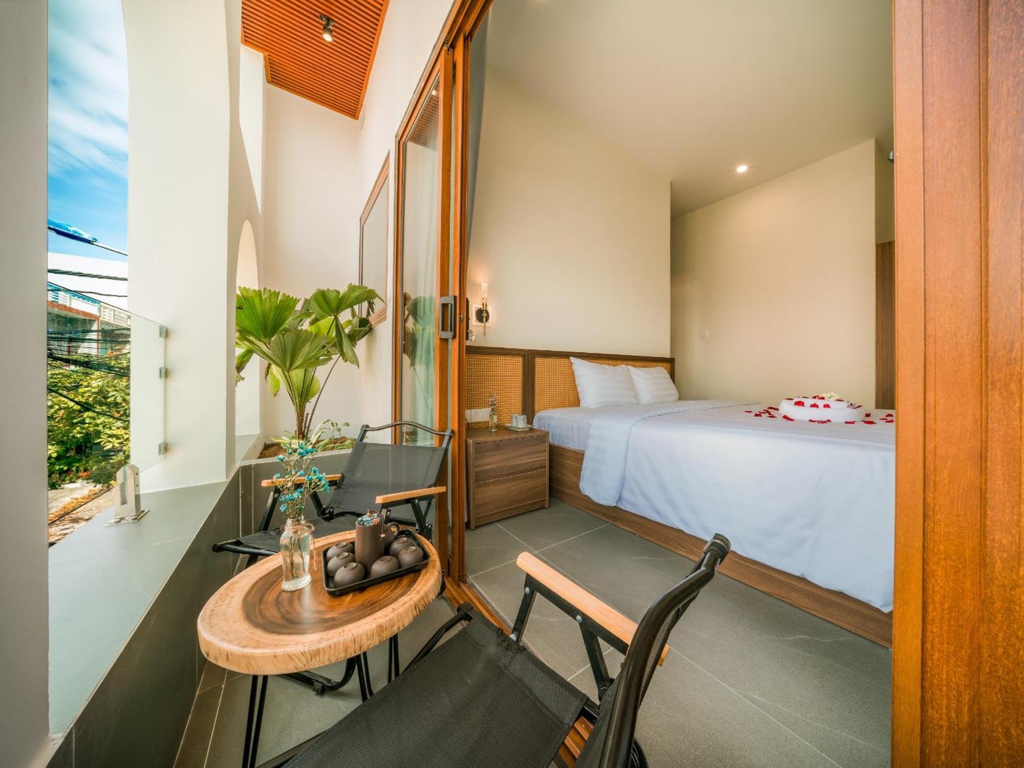 De V'Charm Hotel Dong Tac Bagian luar foto
